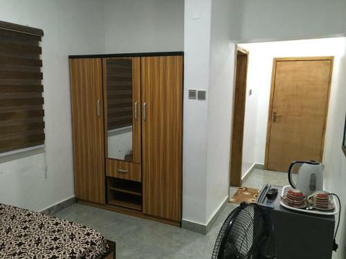 Apartamento Residential House In A Secure & Serene Environment