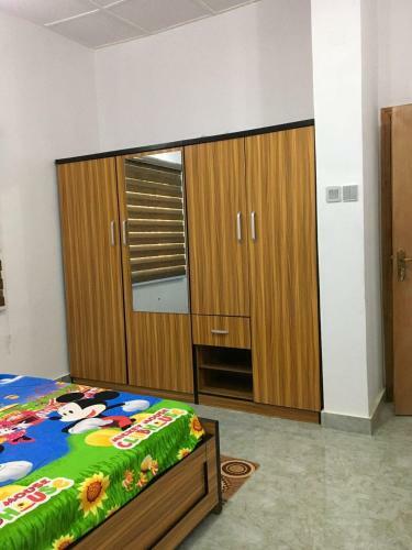Apartamento Residential House In A Secure & Serene Environment