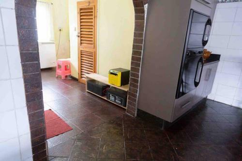 Beautiful 3 Bedroom 3.5 Bath Residential Home