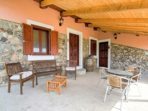 Vibrant Villa In Torre Di Ruggiero With Sauna