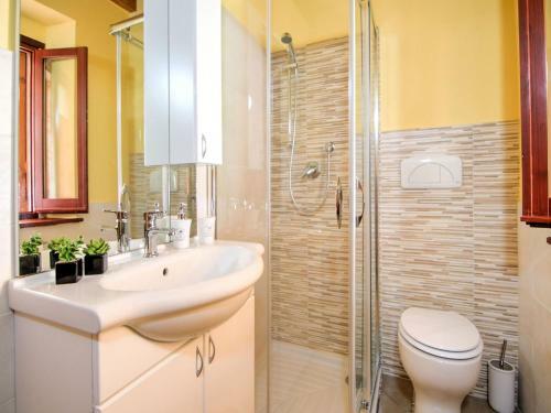 Vibrant Villa In Torre Di Ruggiero With Sauna