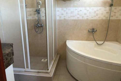 Apartamento Ocean View 2 Bedr Apt @ Prime Location - Serviced