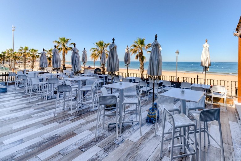 Hotel Playa De Regla