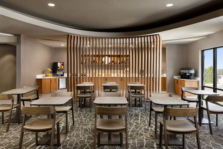 Hotel Springhill Suites Fresno