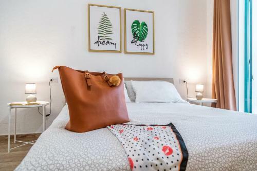 Bed & Breakfast Acquazzurra Guest House