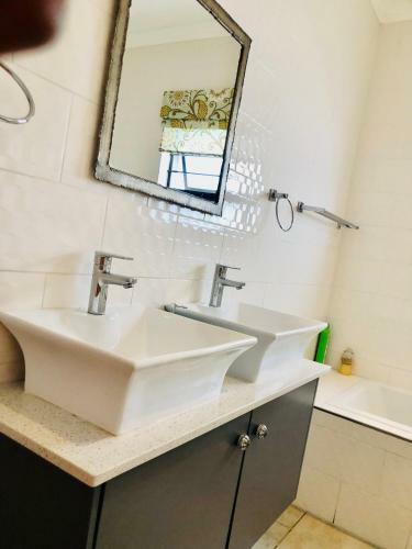 Elawini Guesthouse