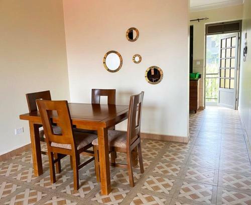Apartamento Quiet Two Bedroom Unit With Beautiful Lake View