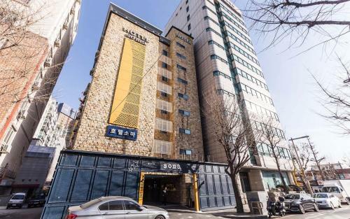 Nyx Hotel