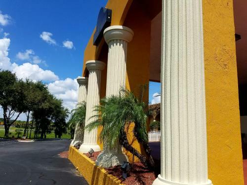 Motel Meridian Hotel & Suites Clermont