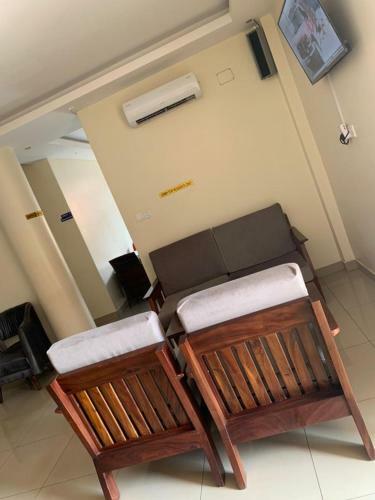 Avesta Hotel