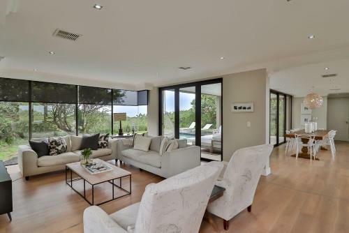 Zimbali 4 Bedroom Luxury Bali Segara