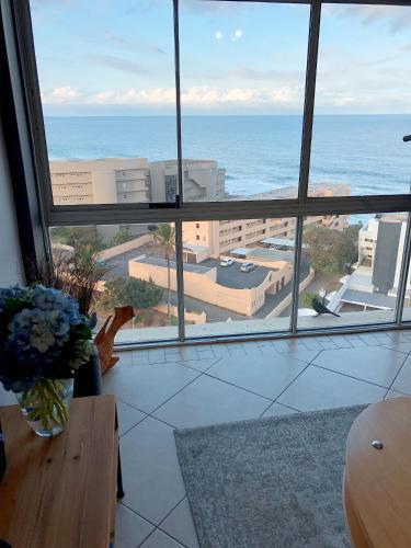 Amazing Sea View Apartment In Ballito