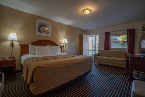 Motel Mahoning Inn