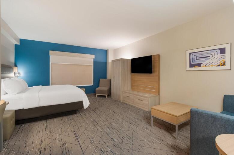 Hotel Comfort Suites Lexington