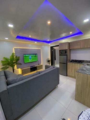 Zalman- A Cozy One-bedroom Apartment
