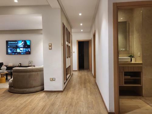 The One Luxury Apartment With Dressing Room