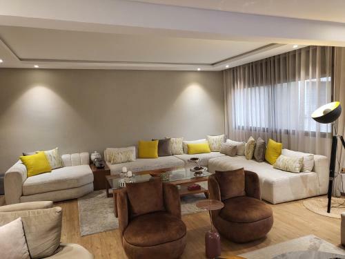 The One Luxury Apartment With Dressing Room