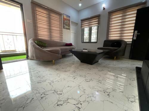 Apartamento West Syndro?mes Real Estates Homes
