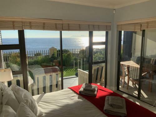 Sage At Whale Cove - Sea Facing Apartment