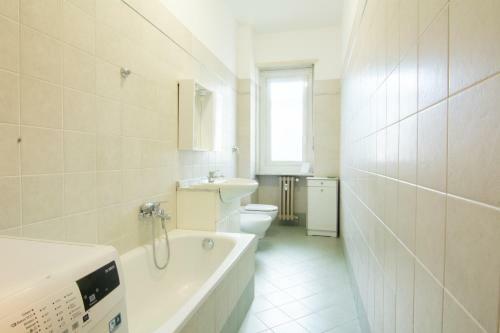 Hostal Guest House Torino Porta Nuova