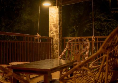 The Hosteller Naukuchiatal, Bhimtal