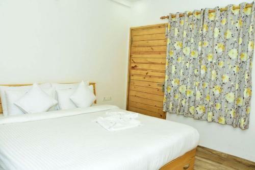 Lodge Rudraksha Cottage & Resort