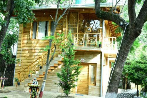 Lodge Rudraksha Cottage & Resort