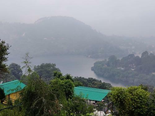 Narayana Lake Hide Out