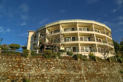 Hotel Merak Resort, Bhimtal