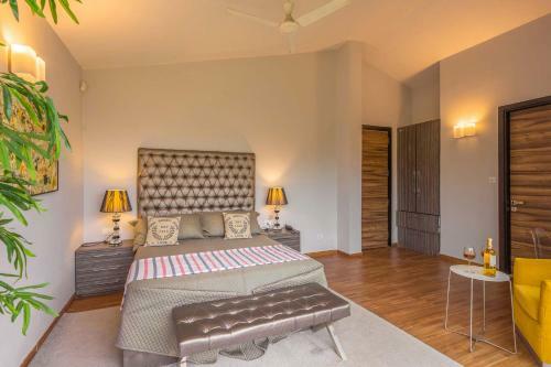 Villa Stayvista At Oberoi's Chalet