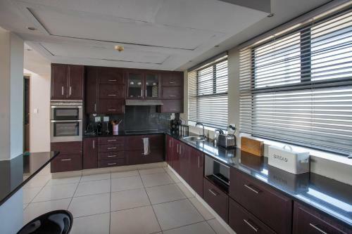 Apartamento Ushaka Waterfront - Prestigious Prominent Penthouse
