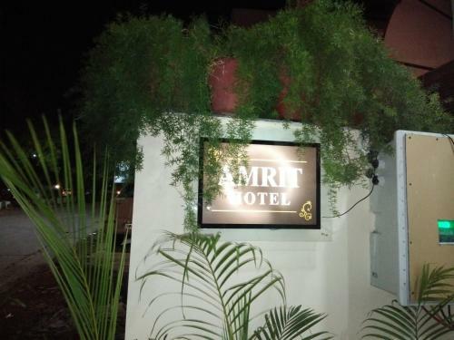 Amrit Hotel, Bhopal