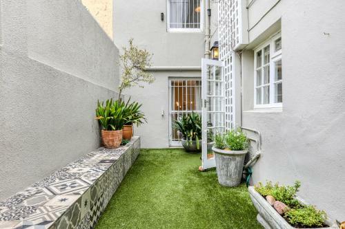 Croxteth Victorian House In Green Point Village