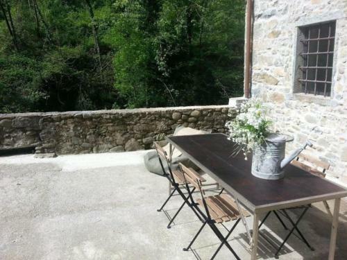 Charming Holiday Home At Vellano With Swimming Pool