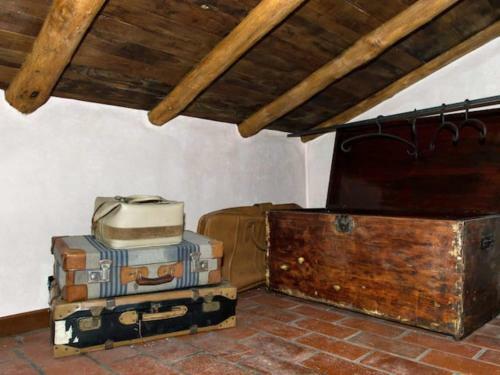 Charming Holiday Home At Vellano With Swimming Pool