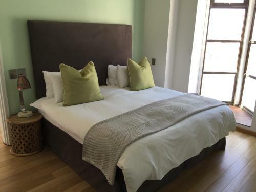 Apartamento 2 Bedroom Louise In Mutual Heights