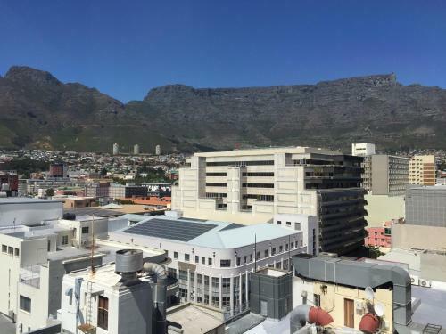 Apartamento 2 Bedroom Louise In Mutual Heights