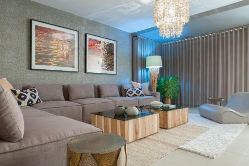 Dolphin Beach Luxury Apartment By Stadtgold