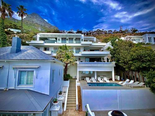 Clifton Yolo Spaces - Clifton Beachfront Apartments