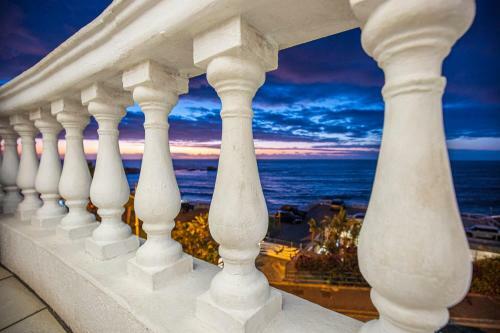 Clifton Yolo Spaces - Clifton Beachfront Apartments