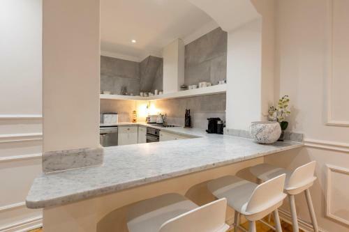 Clifton Yolo Spaces - Clifton Beachfront Apartments