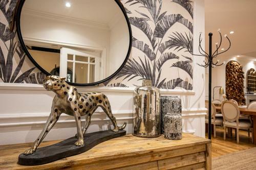 Clifton Yolo Spaces - Clifton Beachfront Apartments