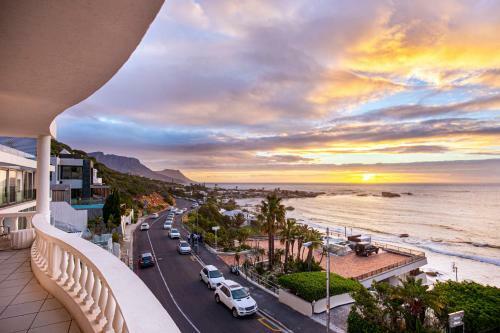 Clifton Yolo Spaces - Clifton Beachfront Apartments
