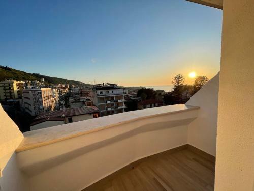 Apartamento A Pochi Passi Dalla Piazza- Vista Mare