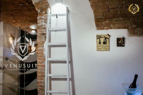 Venusuite Venosa - Luxury House & Relax -