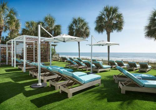 Hotel Breakers Oceanfront Boutique Resort On 27th