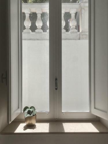 Villa Secret Garden - Suites & Apartments