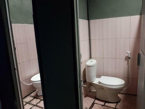 Hostal Dasi Guesthouse