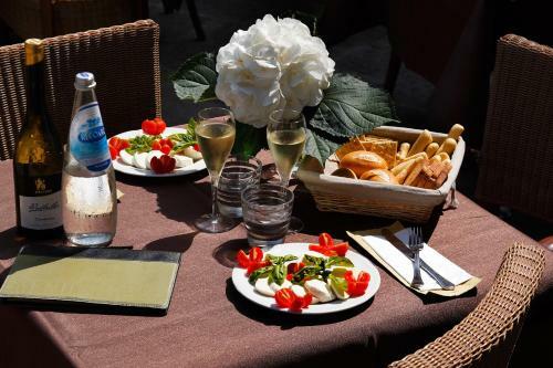 Hotel Pensione Accademia - Villa Maravege