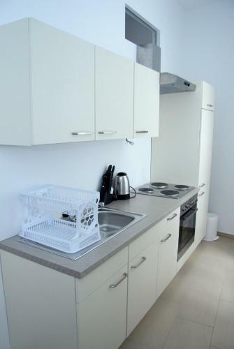 Alive Apartments